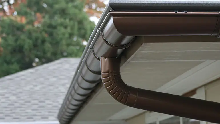 gutter-replacements-cleaning